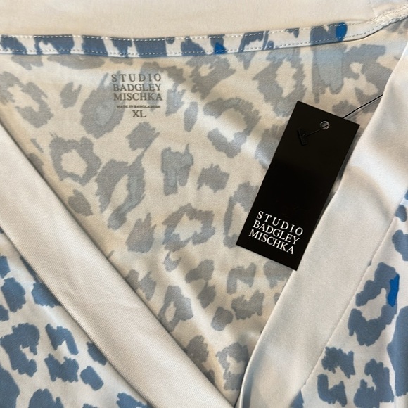 Badgley Mischka Sky Leopard Pajamas - Picture 7 of 8